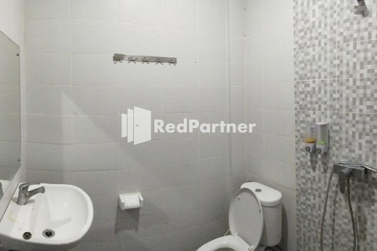 Pondok Sentana Guest House At Jalan Raya Uluwatu Redpartner Ungasan  Exterior photo