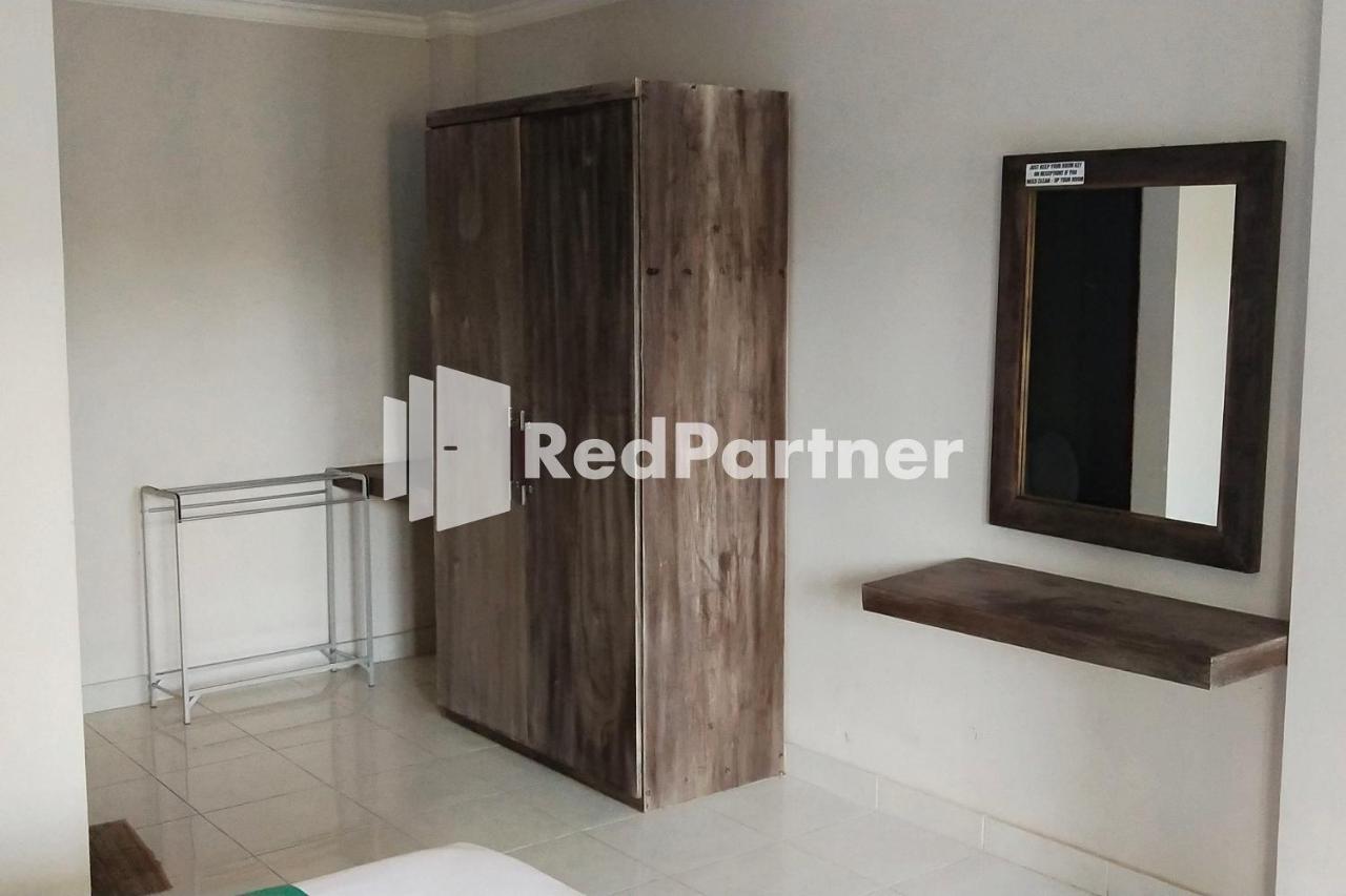 Pondok Sentana Guest House At Jalan Raya Uluwatu Redpartner Ungasan  Exterior photo