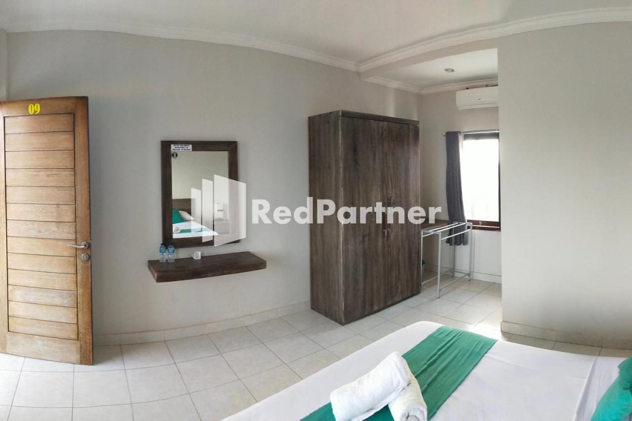 Pondok Sentana Guest House At Jalan Raya Uluwatu Redpartner Ungasan  Exterior photo