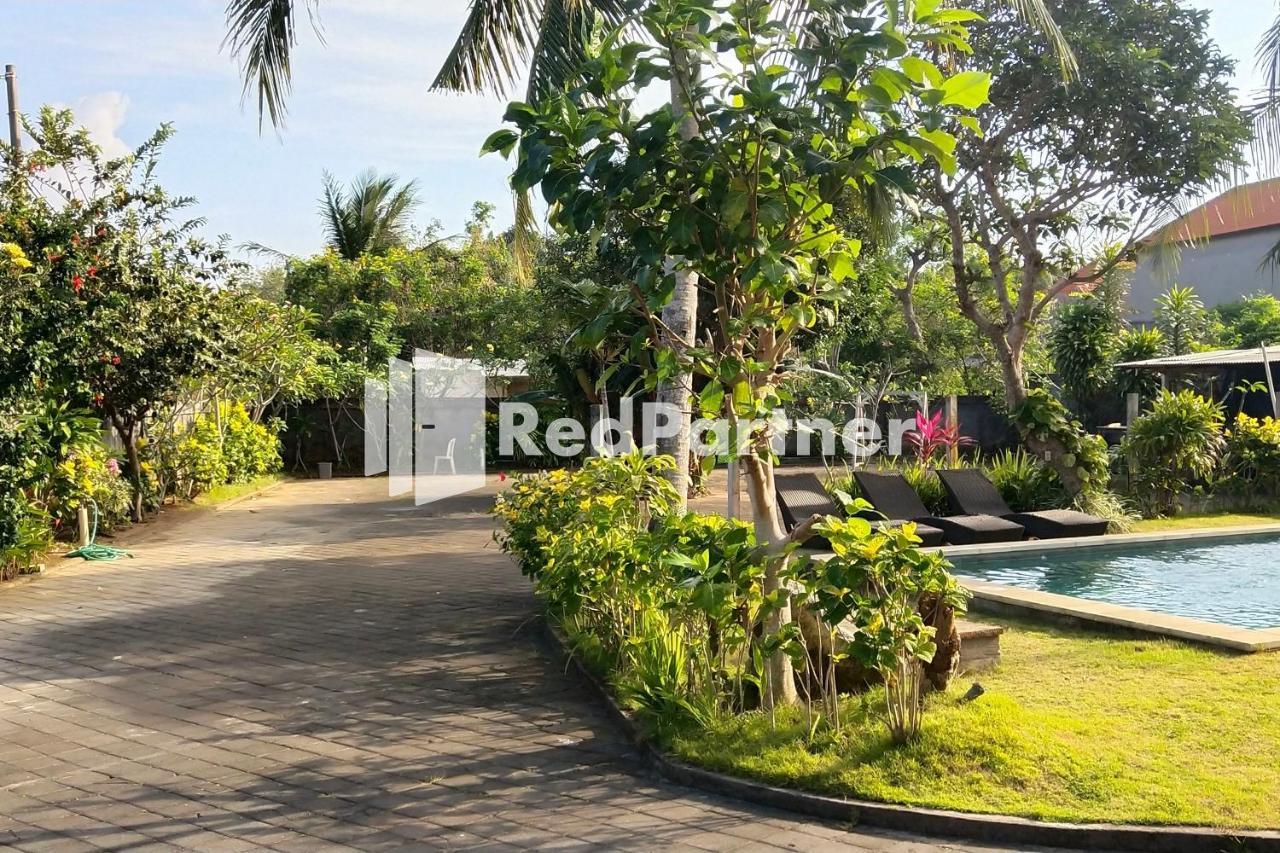Pondok Sentana Guest House At Jalan Raya Uluwatu Redpartner Ungasan  Exterior photo